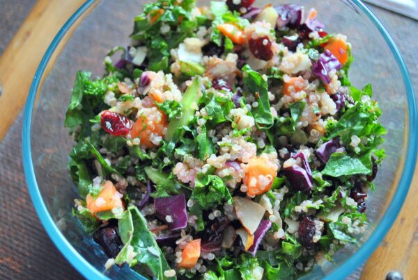 Sweet n' Sour Cabbage/Kale Quinoa Bowl